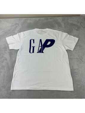 Palace x Gap NWT Men's Sz Medium White T-Shirt 100% Cotton